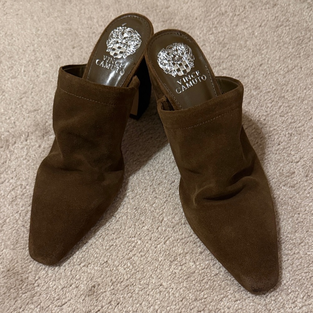 Vince Camuto Carlie Rich Brown Suede Mules - Picture 5 of 6